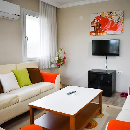 Orlin's Summer House Villa *